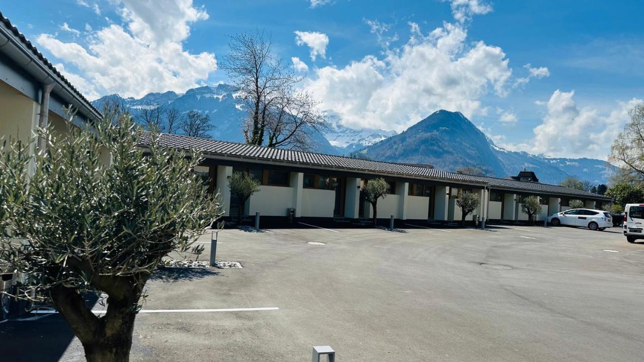 The River Village Interlaken Bagian luar foto