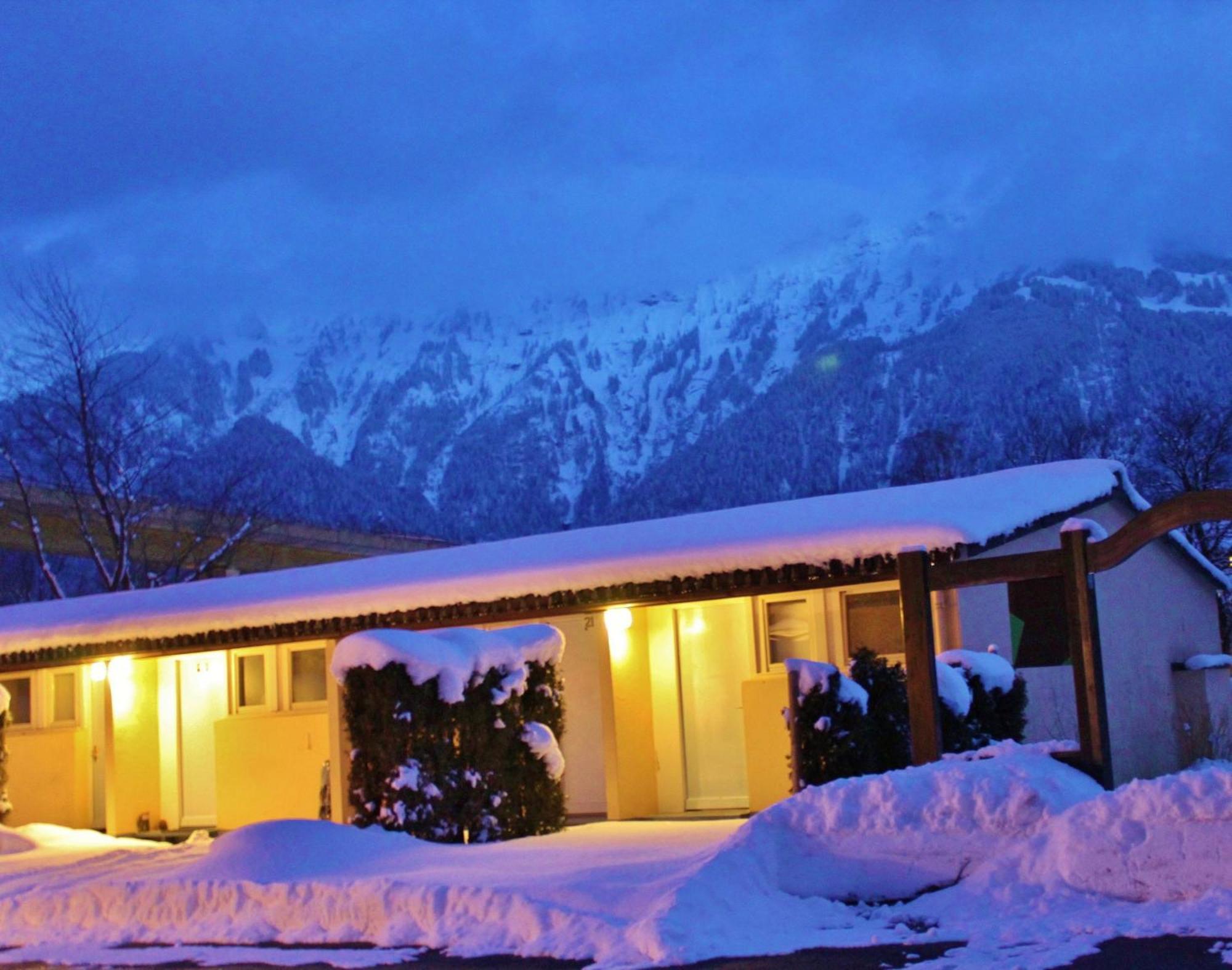 The River Village Interlaken Bagian luar foto